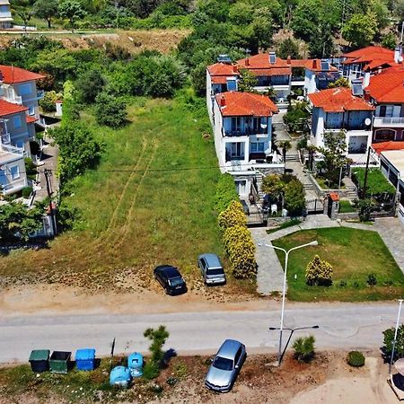 Beach Front Villa Nea Kallikrateia Exterior foto